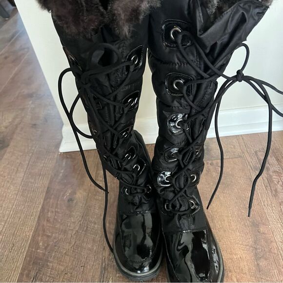 Cougar waterproof tall winter boots Women’s Sz 7 Ringo Star Black Patent - Picture 11 of 15